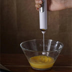 Espumador de leche eléctrico CREMIX con 3 velocidades y doble accesorio de acero inoxidable