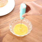 Espumador de leche eléctrico para uso versátil en cocina