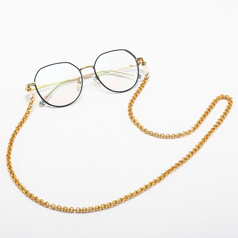 Gafas de moda con cadena decorativa