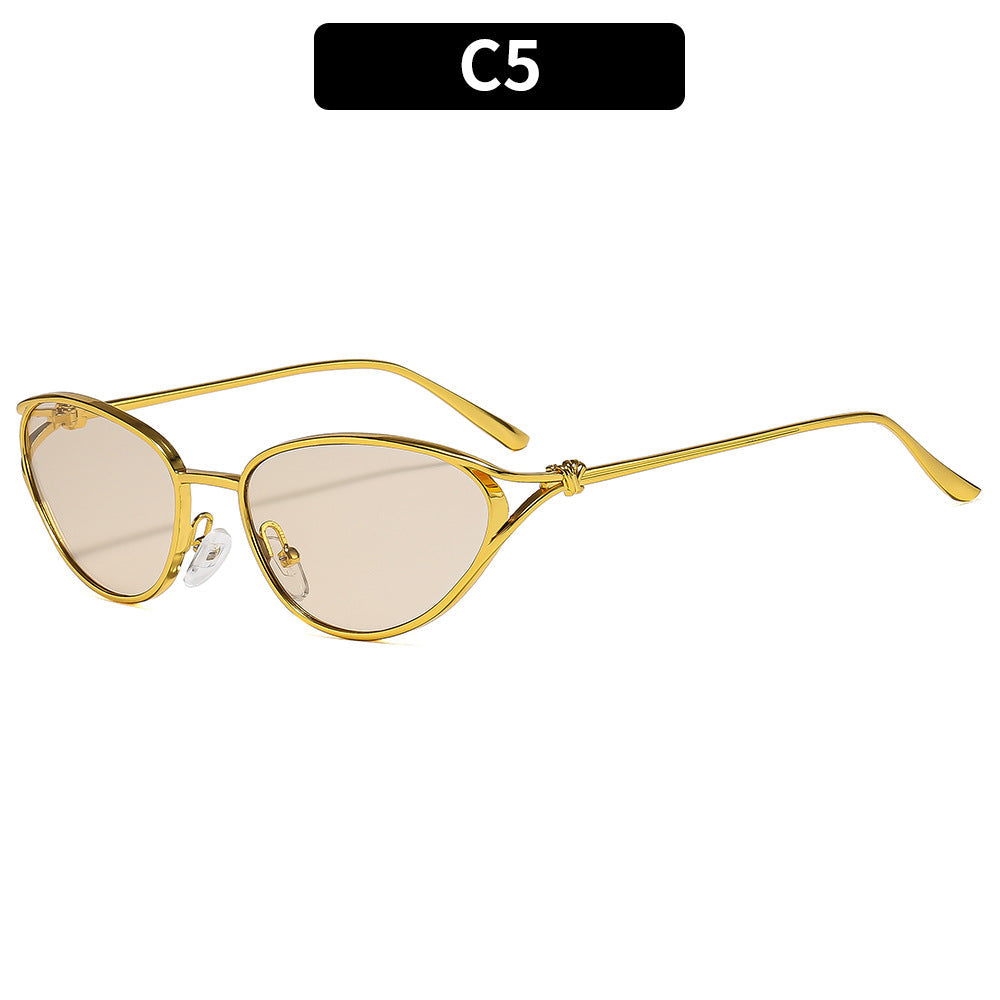 Gafas de sol cat-eye elegantes con detalles metálicos premium