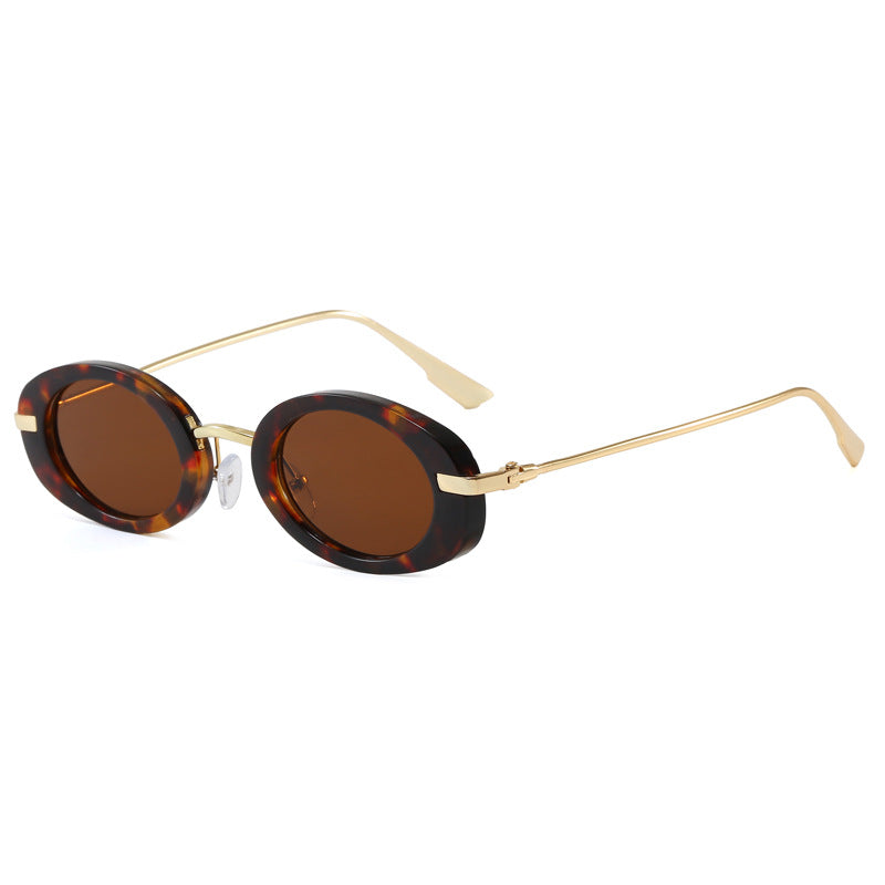 Gafas de sol con montura ovalada