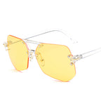 Gafas de sol futuristas para mujer