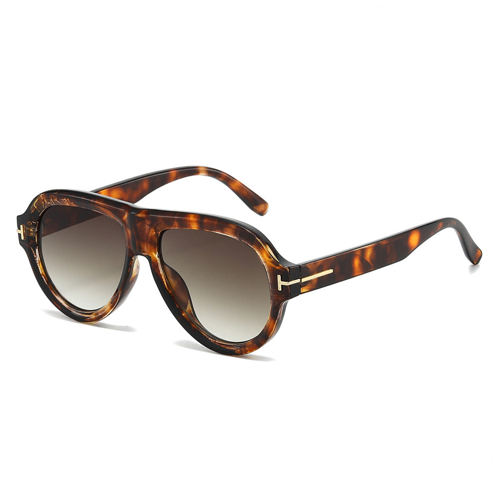 Gafas de sol geométricas atrevidas y modernas