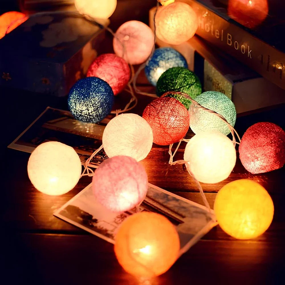 Guirnalda de bolas de algodón LED