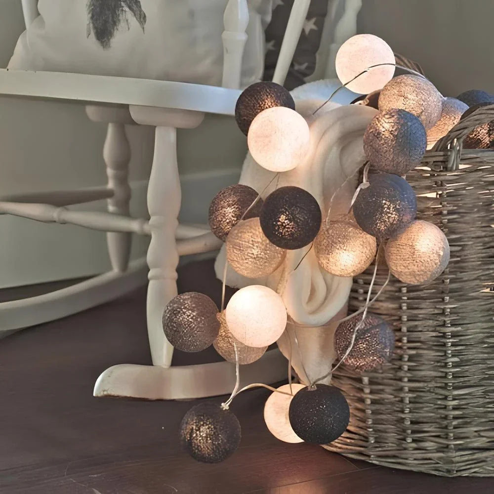 Guirnalda de bolas de algodón LED