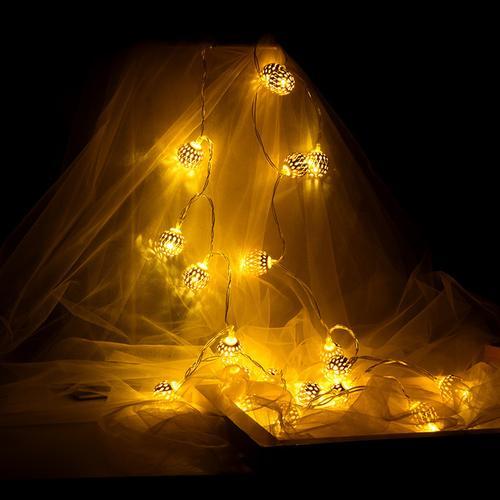 Guirnalda LED de bolas doradas decorativa
