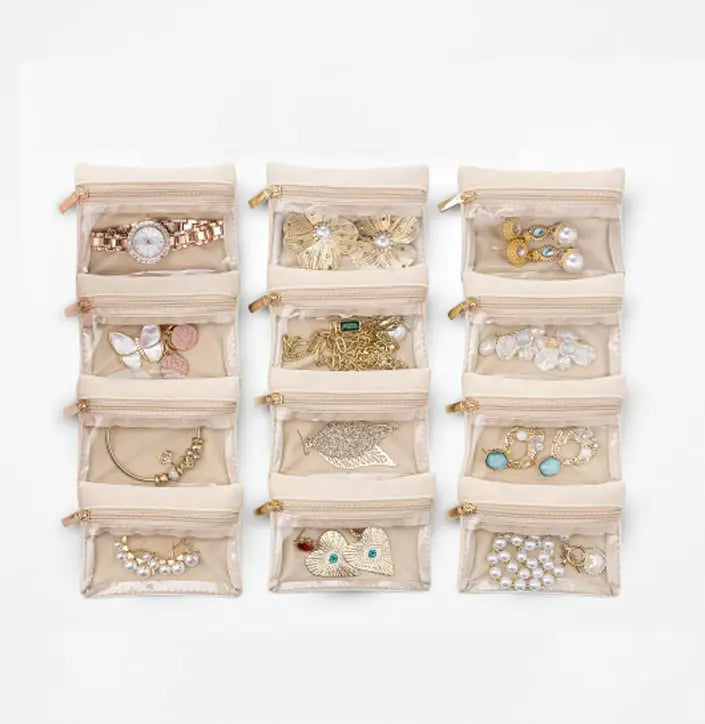 Joyero con compartimentos transparentes – organiza y protege tus joyas