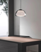 Lámpara colgante de cristal con cúpula elegante