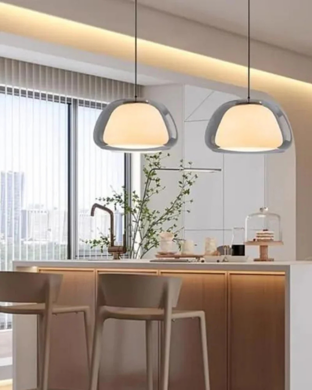 Lámpara colgante de cristal con cúpula elegante