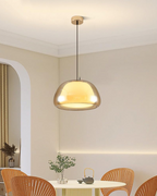 Lámpara colgante de cristal con cúpula elegante