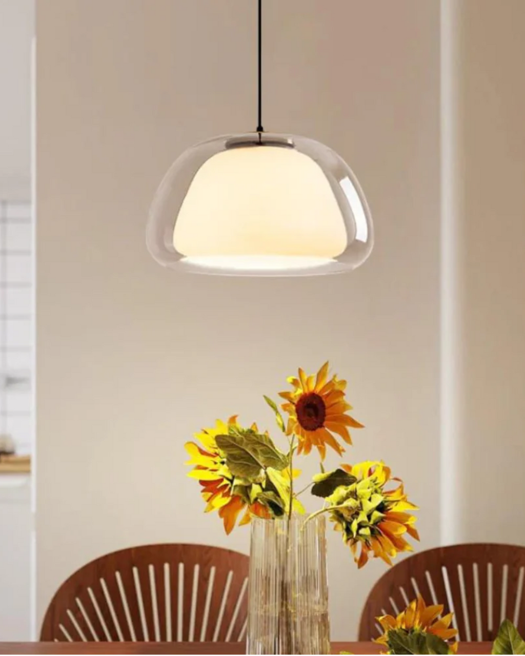 Lámpara colgante de cristal con cúpula elegante