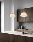 Lámpara colgante de cristal con cúpula elegante