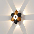 Lámpara de jardín LED en forma de flor con diseño elegante