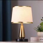 Lámpara de mesa elegante con control táctil