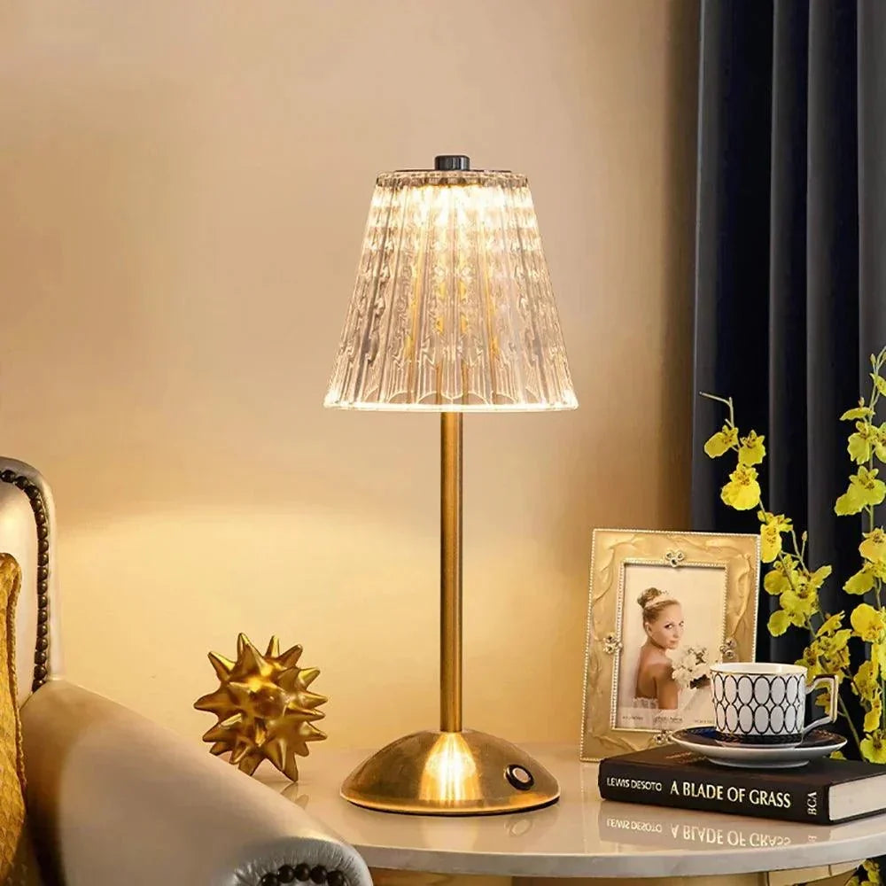 Lámpara de mesa LED recargable AuraGlow con función de regulación