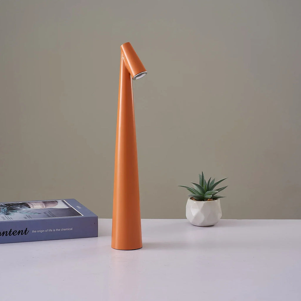 Lámpara de mesita recargable por USB con control táctil