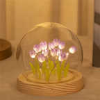 Lámpara de noche LED con tulipanes artificiales hechos a mano