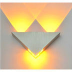 Lámpara de pared LED triangular moderna Light