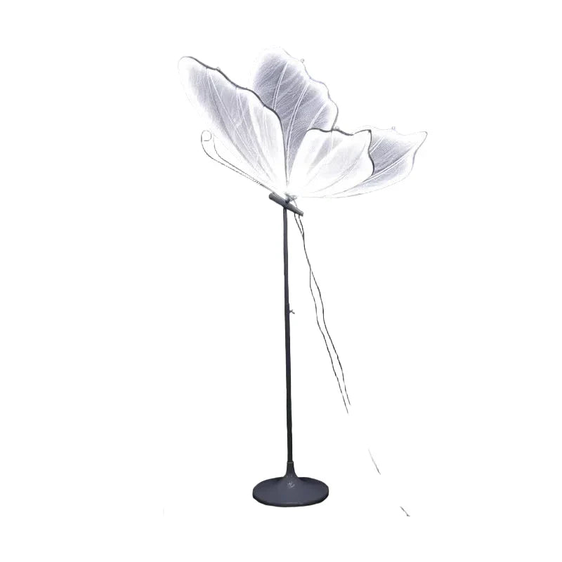 Lámpara de techo elegante con mariposas colgantes