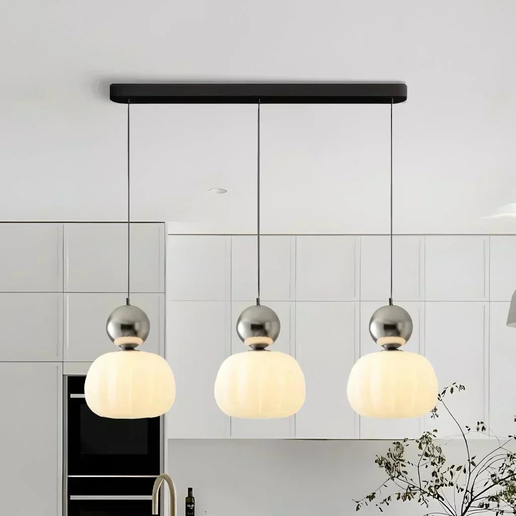 Lámpara de techo nórdica calabaza — LED colgante, pantalla de vidrio reforzado, estructura metálica pulida
