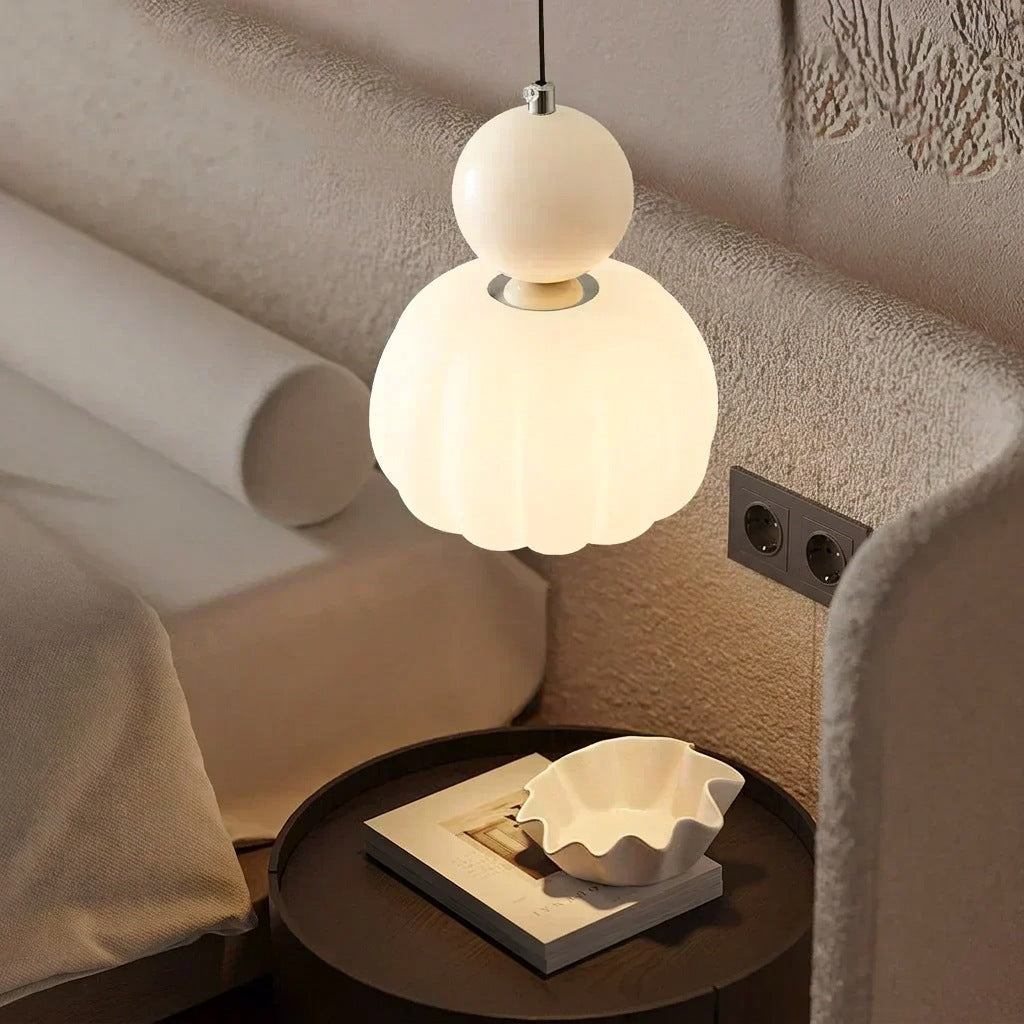 Lámpara de techo nórdica calabaza — LED colgante, pantalla de vidrio reforzado, estructura metálica pulida