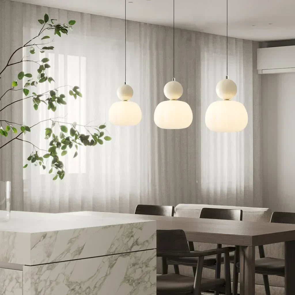 Lámpara de techo nórdica calabaza — LED colgante, pantalla de vidrio reforzado, estructura metálica pulida