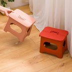 Langley | Taburete plegable con asa integrada para cocina, baño y uso diario