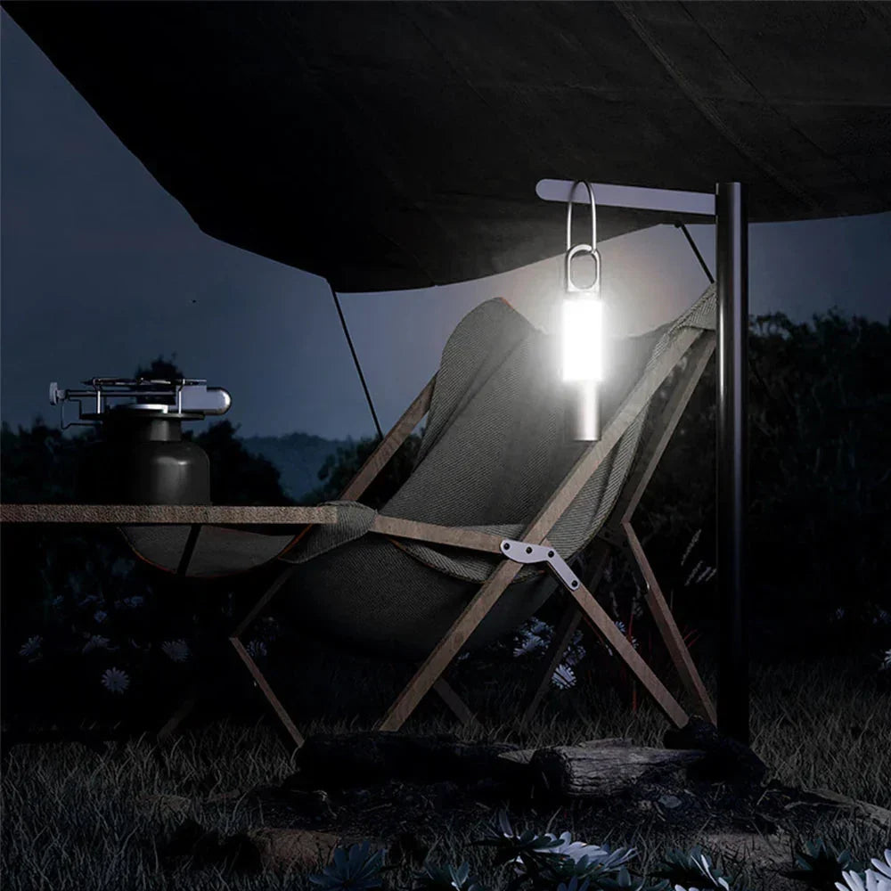 Linterna LED recargable con filtros de colores y función de luz de camping