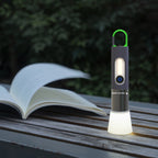 Linterna LED recargable con mosquetón para exterior