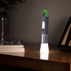 Linterna LED recargable con mosquetón para exterior