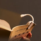 Luz de lectura con brazo flexible y pinza con muelle, recargable por USB