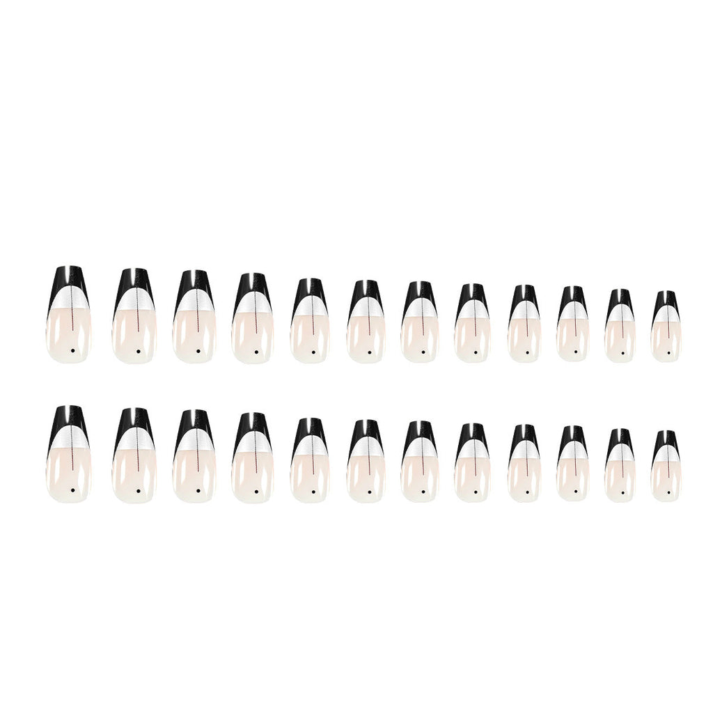Manicura francesa elegante con detalles modernos