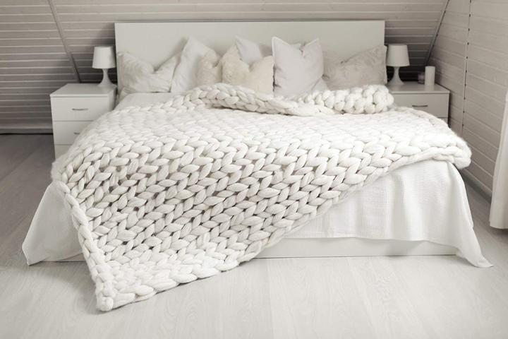 Manta de punto grueso 80×100 cm y 100×120 cm – Accesorio acogedor para otoño e invierno