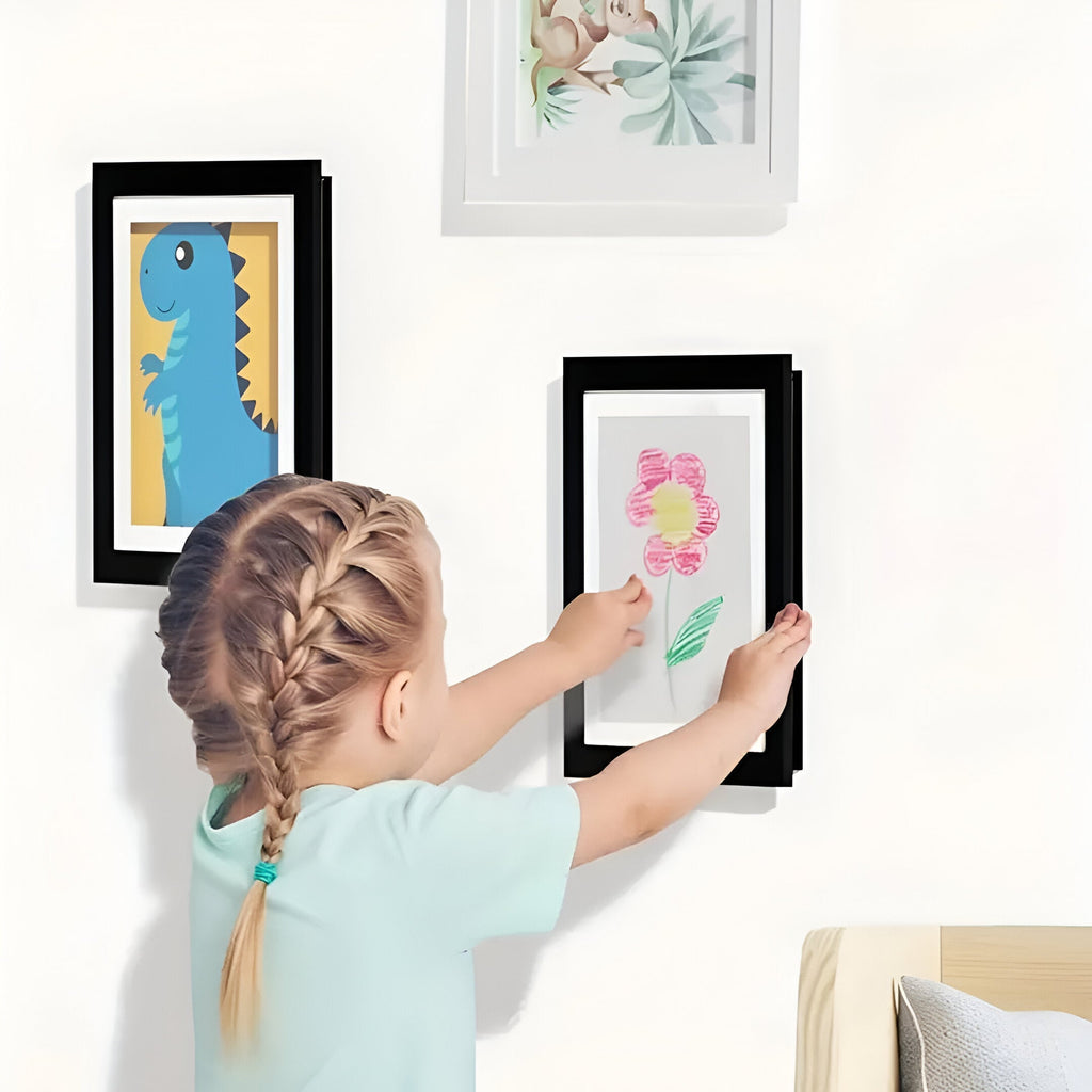 Marco cambiable de madera para dibujos infantiles A4 / A3 – Almacenamiento para 150 dibujos, 6 colores