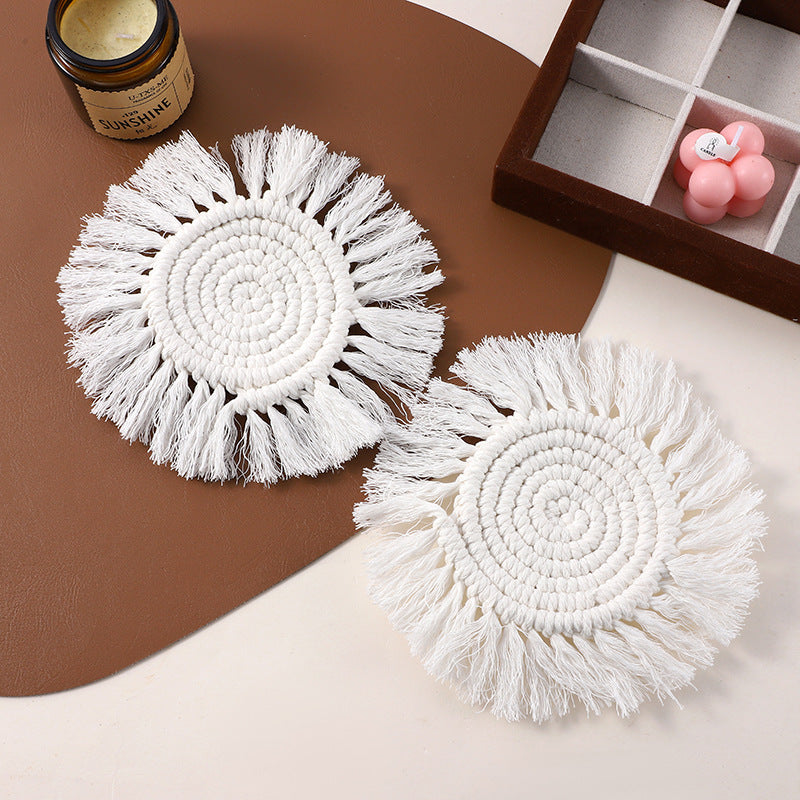 Mesa decorativa de macramé