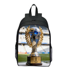 Mochila con llamativo motivo deportivo