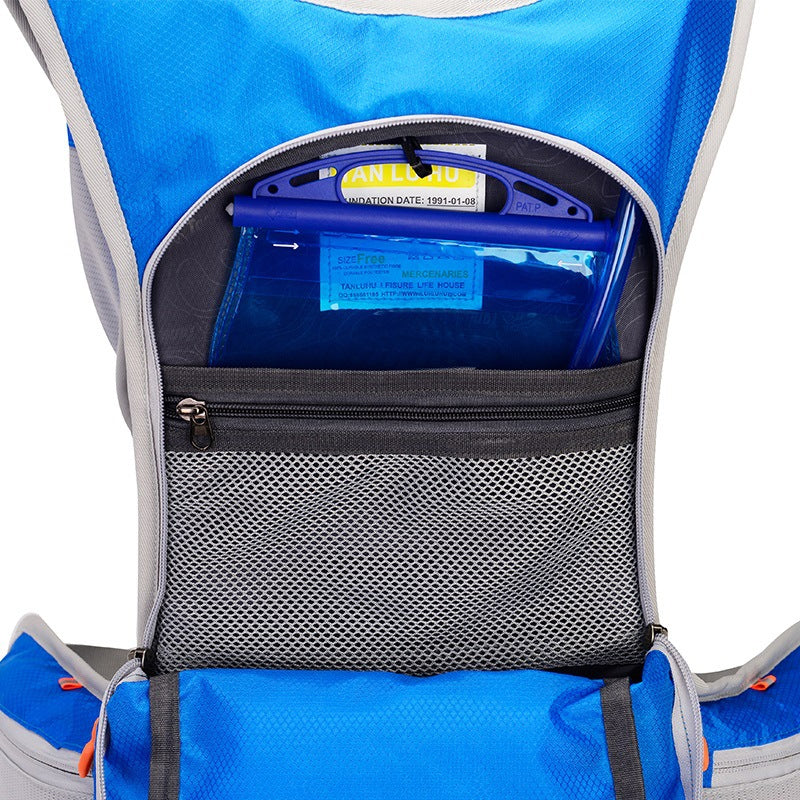 Mochila TravelLite ultraligera con depósito de hidratación integrado
