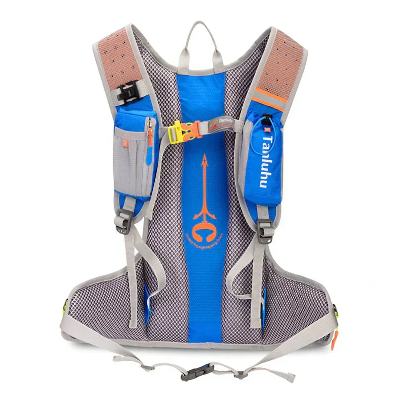 Mochila TravelLite ultraligera con depósito de hidratación integrado