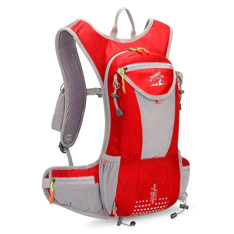 Mochila TravelLite ultraligera con depósito de hidratación integrado