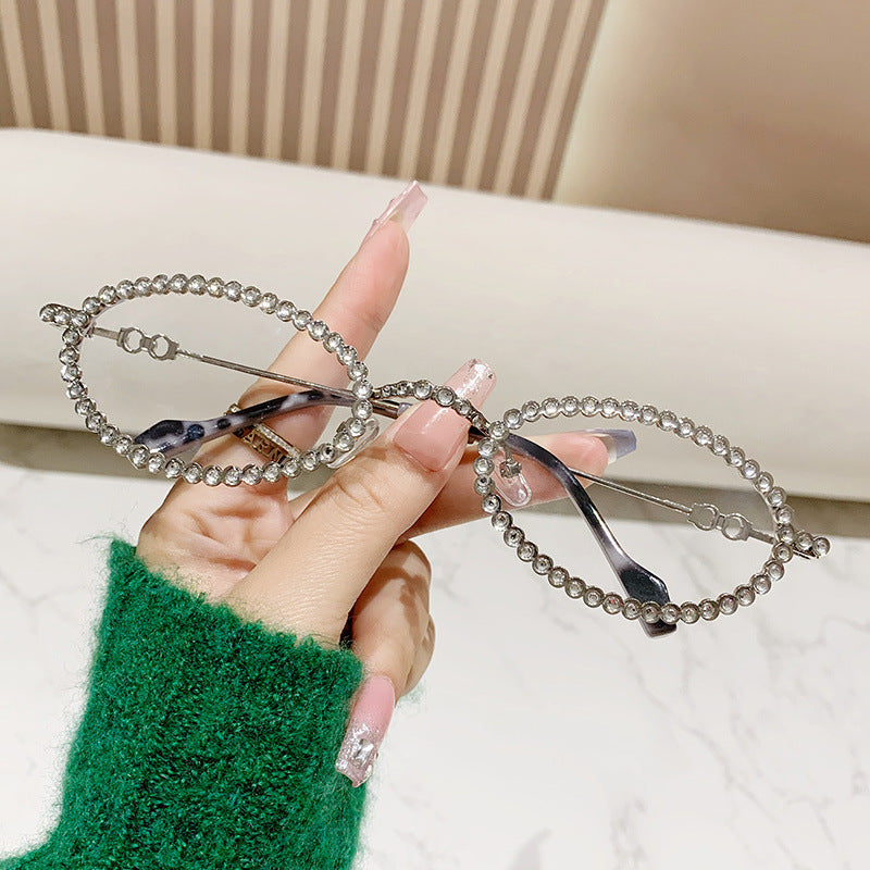 Montura de gafas con perlas decorativas para mujer