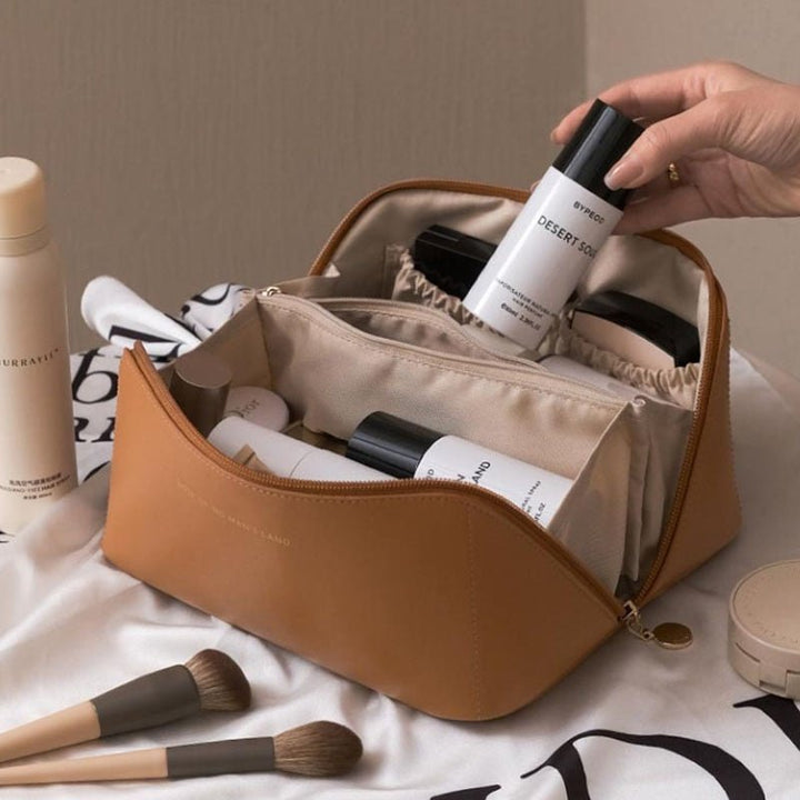 Neceser de maquillaje elegante y espacioso