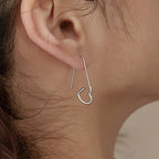 Pendientes elegantes con forma de corazón