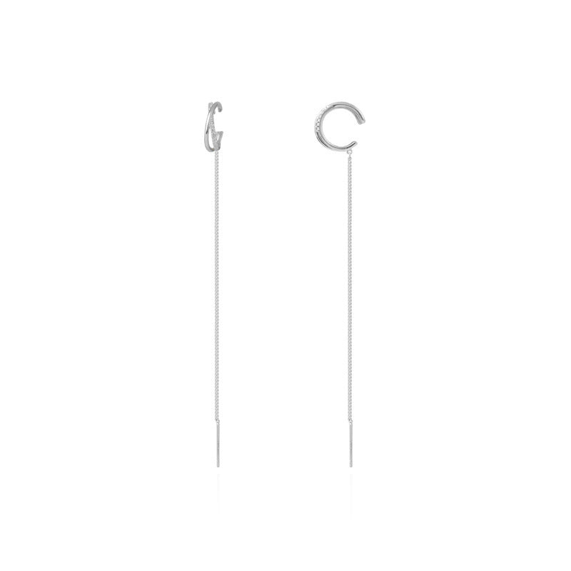 Pendientes modernos con diseño de cadena