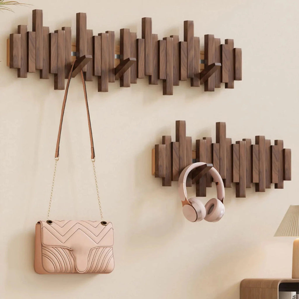 Perchero de pared Piano en madera de nogal o haya con ganchos para chaquetas, bolsos y sombreros