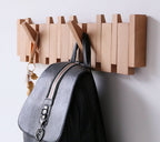 Perchero de pared de madera artesanal con diseño de piano