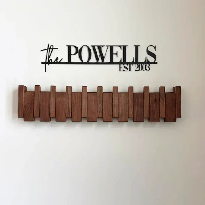 Perchero de pared con diseño de teclas de piano, ganchos abatibles de madera de nogal o haya, 4, 6 u 8 ganchos, fijacion