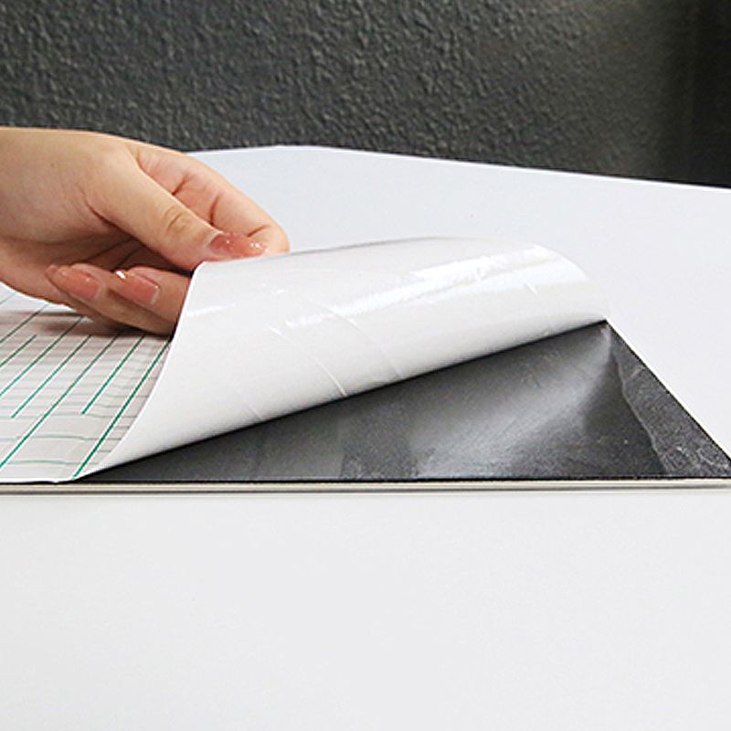 Protector antisalpicaduras autoadhesivo de PVC rectangular para ducha