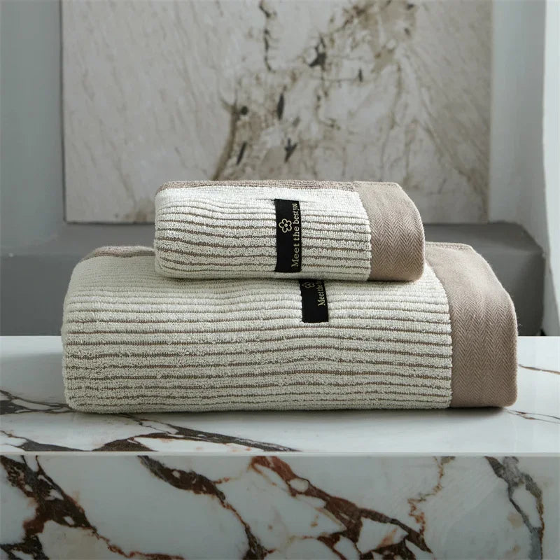PureSoft – Toalla de baño lujosa de algodón 100 % orgánico
