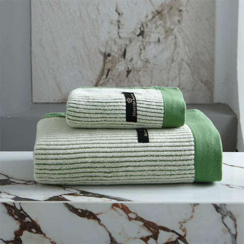 PureSoft – Toalla de baño lujosa de algodón 100 % orgánico