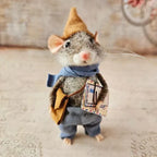 Ratón de fieltro hecho a mano | Decoración navideña y regalo original | Lana natural y tela sostenible